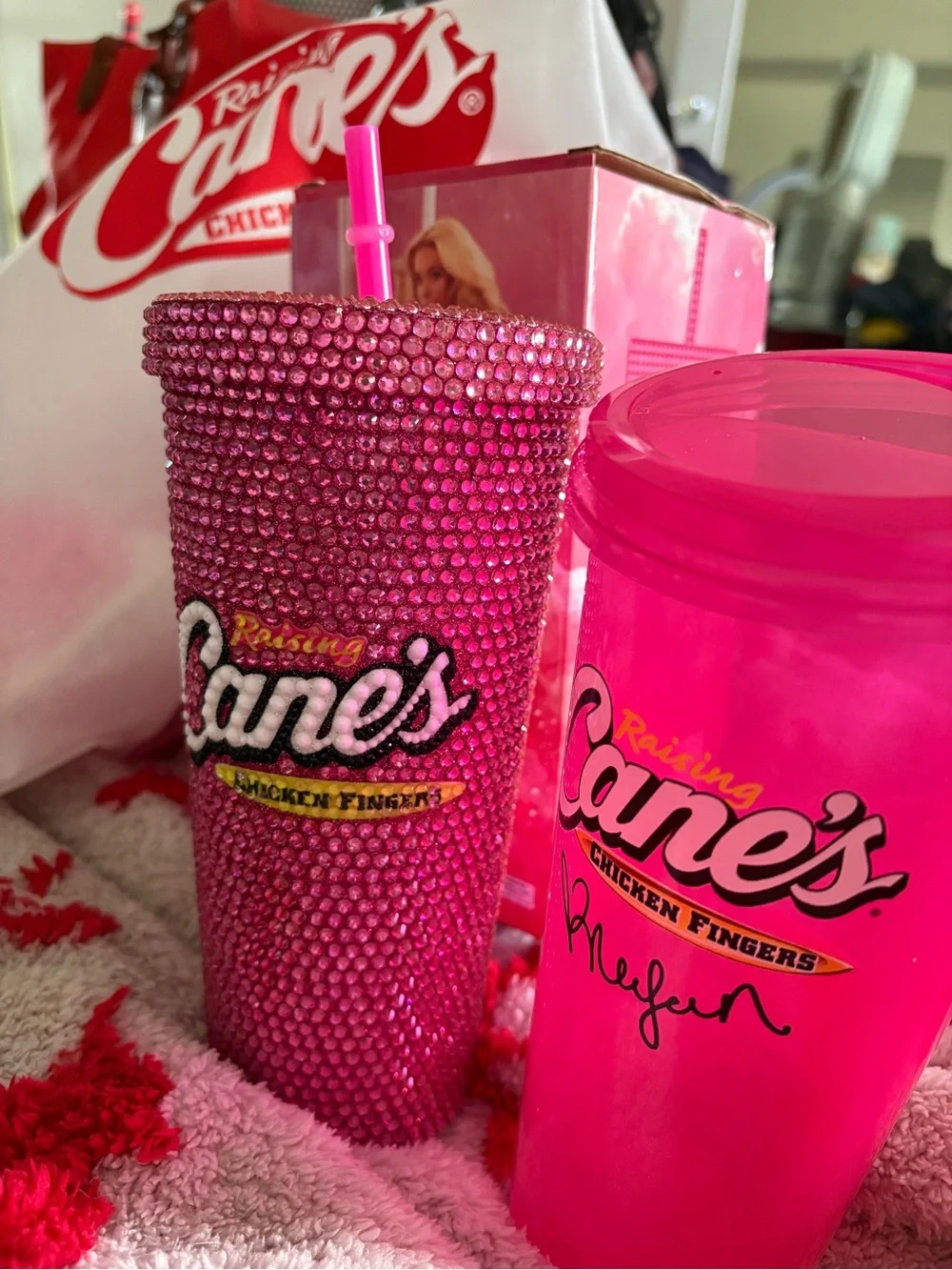 1 Pink Bling Tumbler - 1 cloud 9 sparkle plastic cup